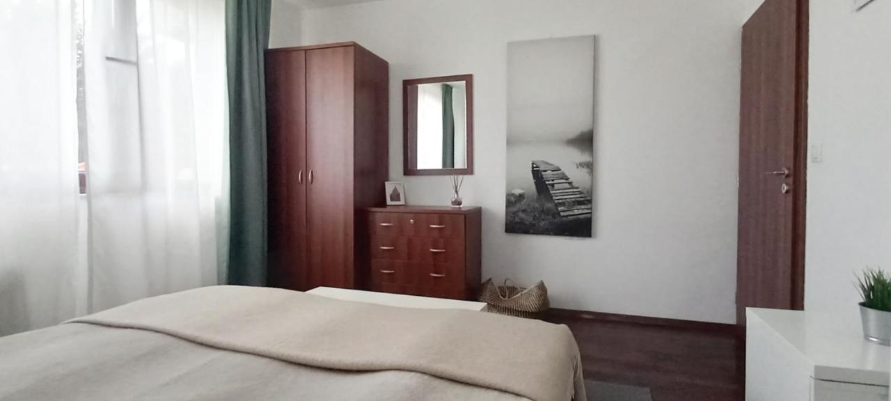 In Infinity Apartment 3*