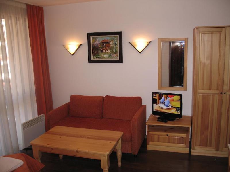 In Infinity Apartment
